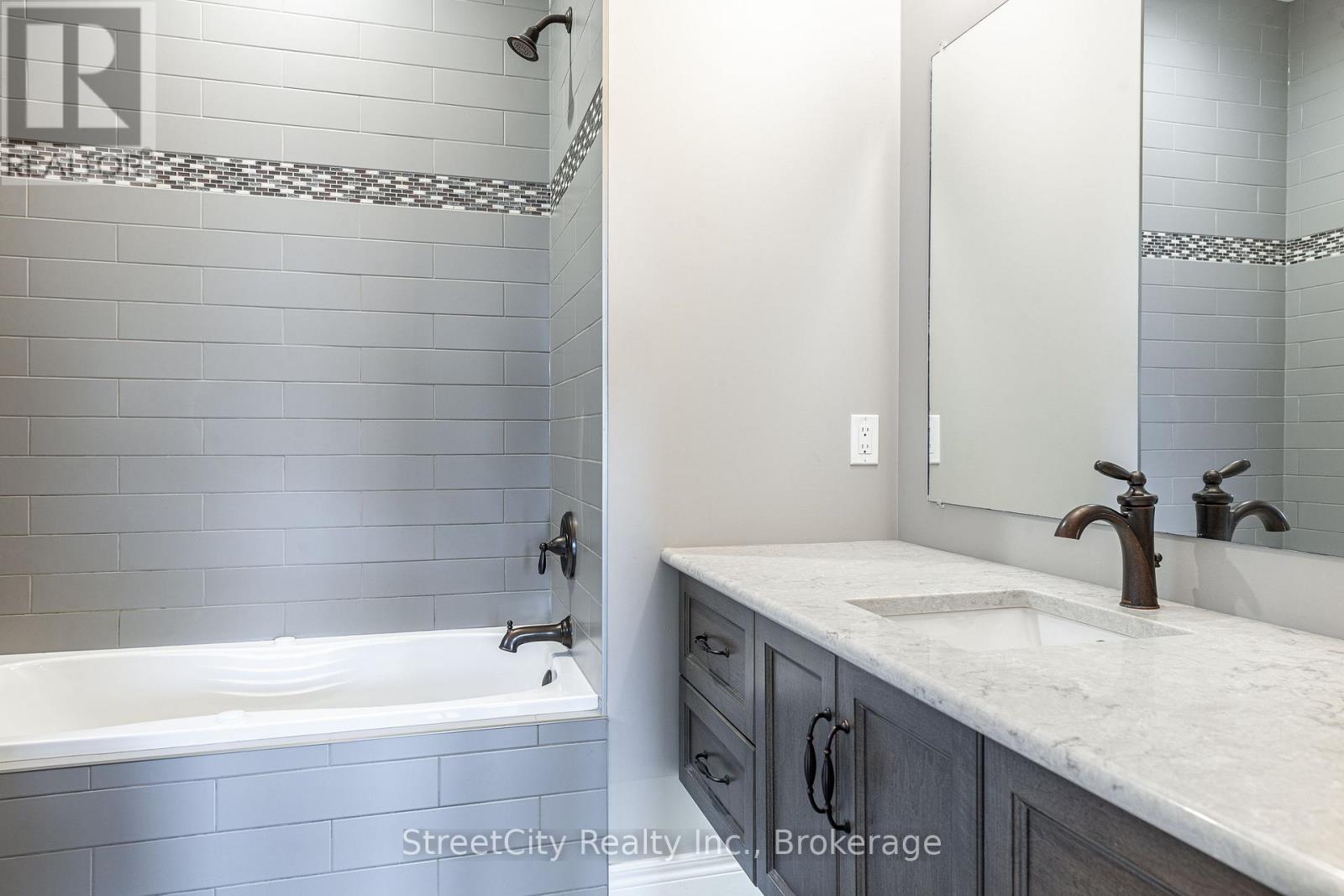 670 Forman Avenue, Stratford, Ontario  N5A 0G3 - Photo 13 - X12487318