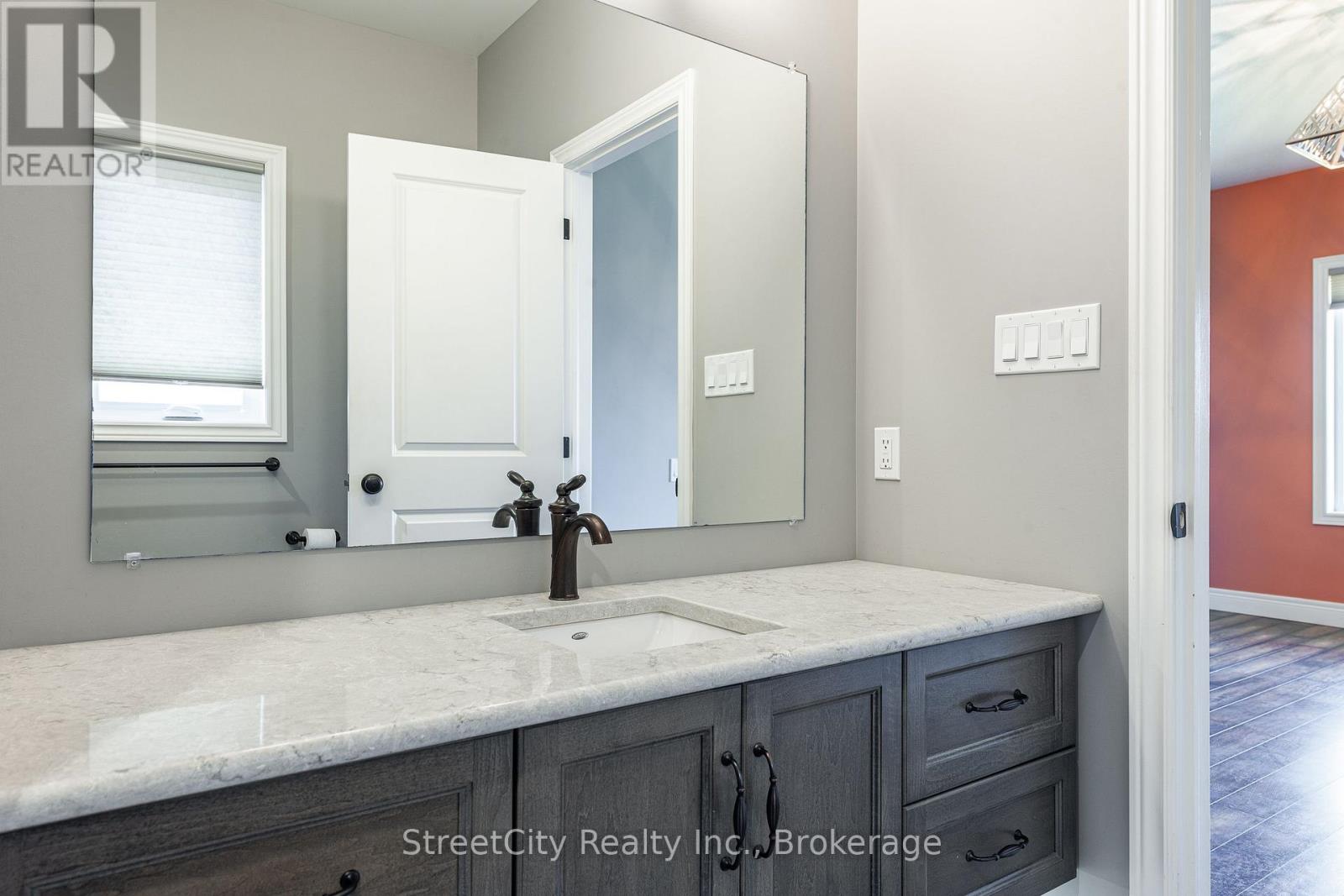 670 Forman Avenue, Stratford, Ontario  N5A 0G3 - Photo 14 - X12487318