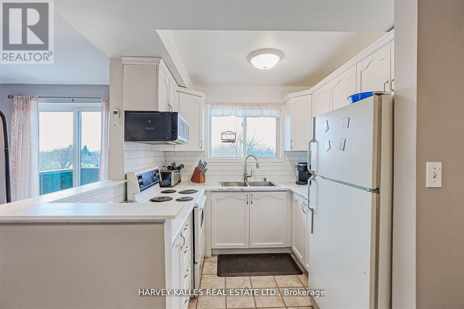 45 - 2373 KING STREET E, Hamilton, Ontario