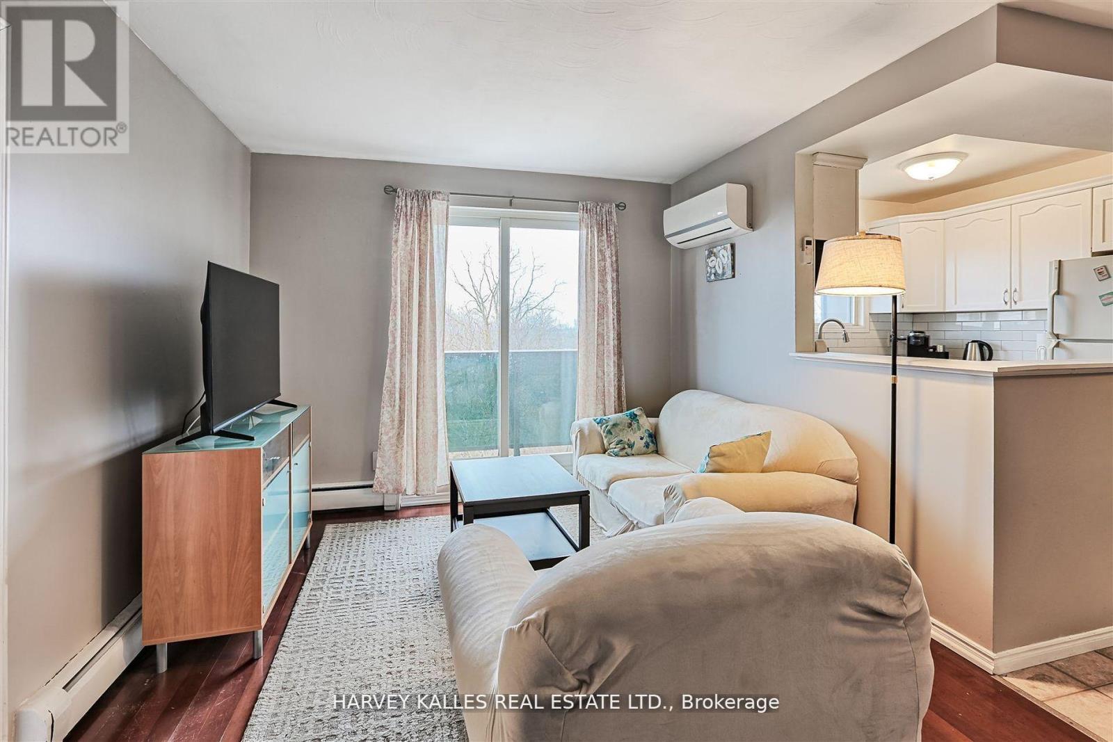 45 - 2373 King Street E, Hamilton, Ontario  L8K 1X9 - Photo 6 - X12487185