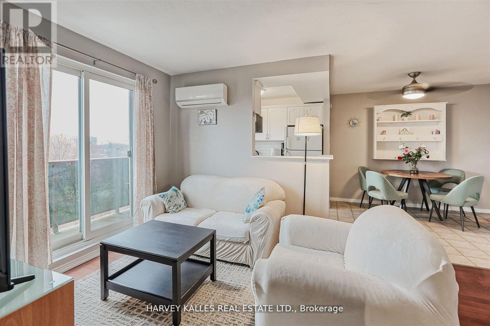 45 - 2373 King Street E, Hamilton, Ontario  L8K 1X9 - Photo 8 - X12487185