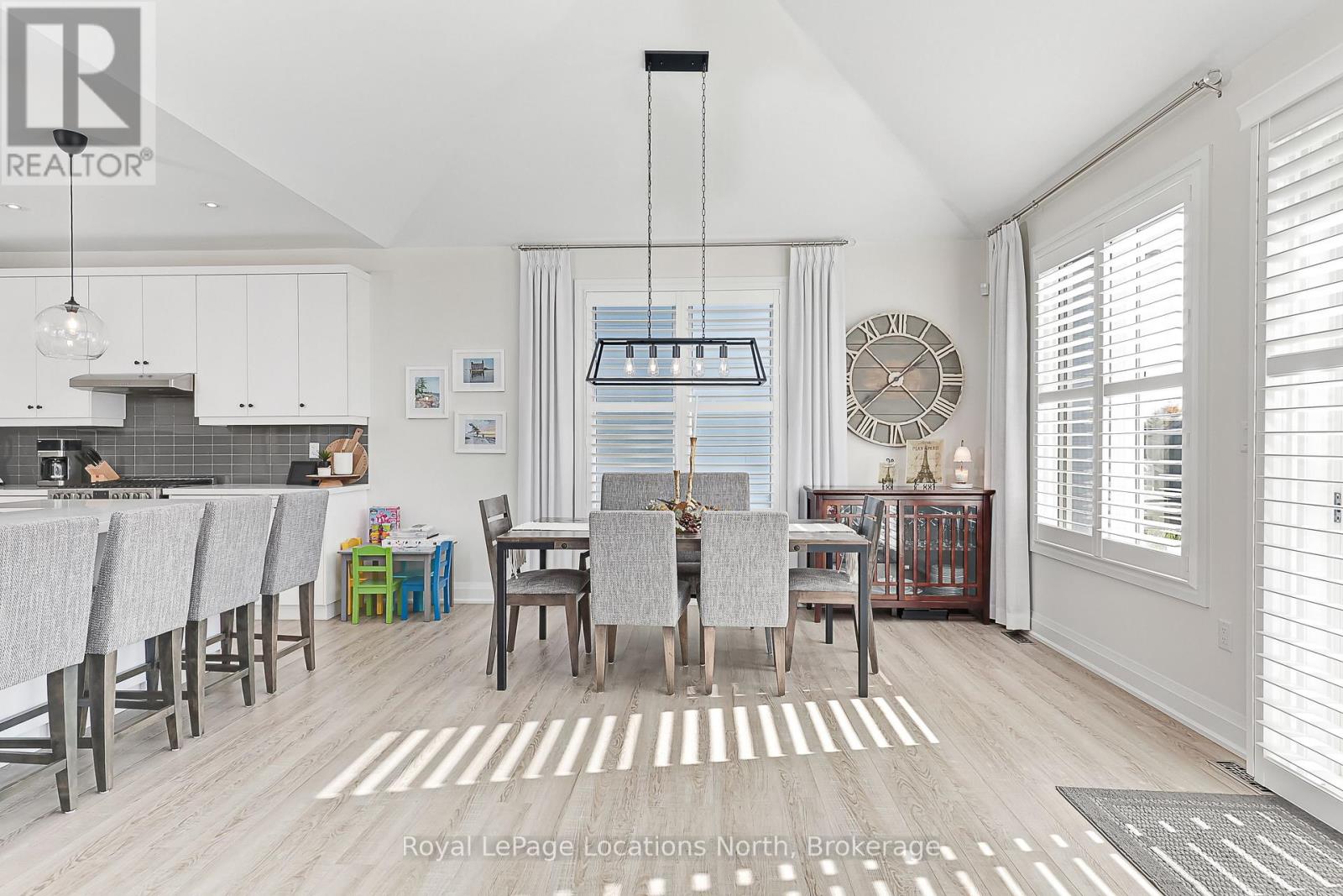 107 Stillwater Crescent, Blue Mountains, Ontario  L9Y 4P5 - Photo 10 - X12487324