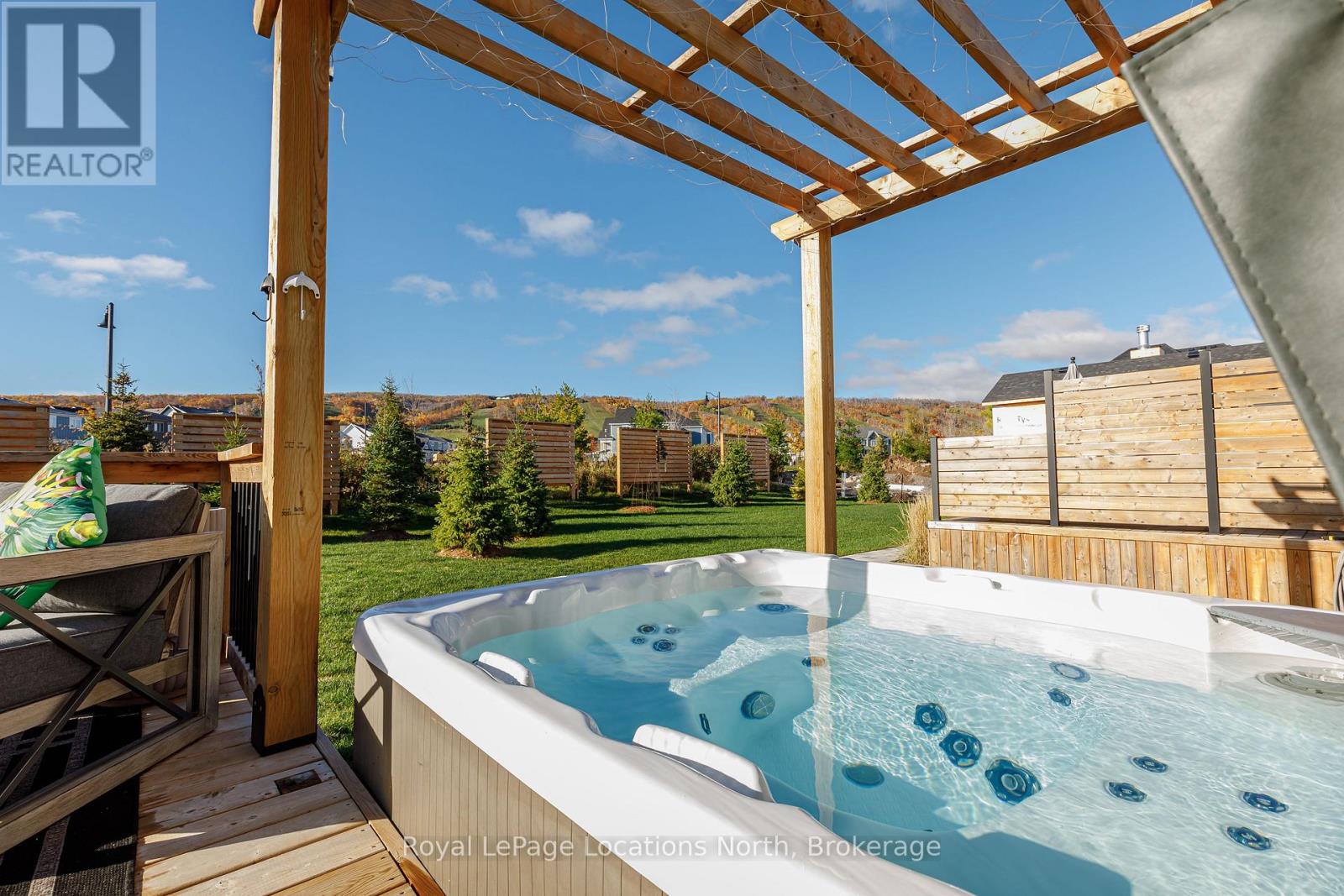 107 Stillwater Crescent, Blue Mountains, Ontario  L9Y 4P5 - Photo 30 - X12487324