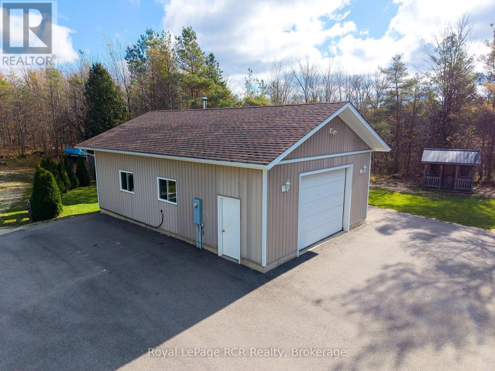395443 2 Concession, Chatsworth, Ontario  N0H 2V0 - Photo 25 - X12487366