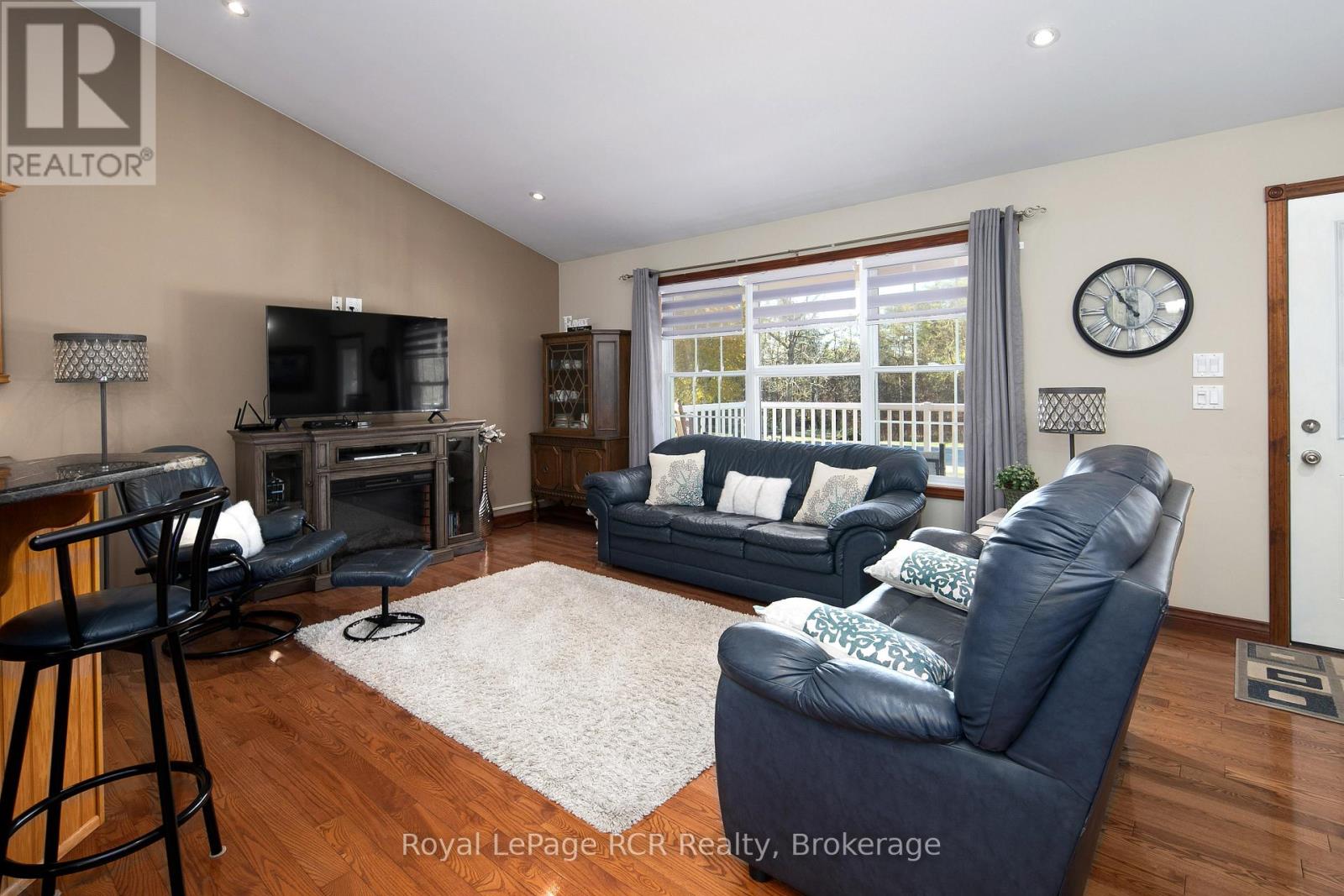 395443 2 Concession, Chatsworth, Ontario  N0H 2V0 - Photo 9 - X12487366