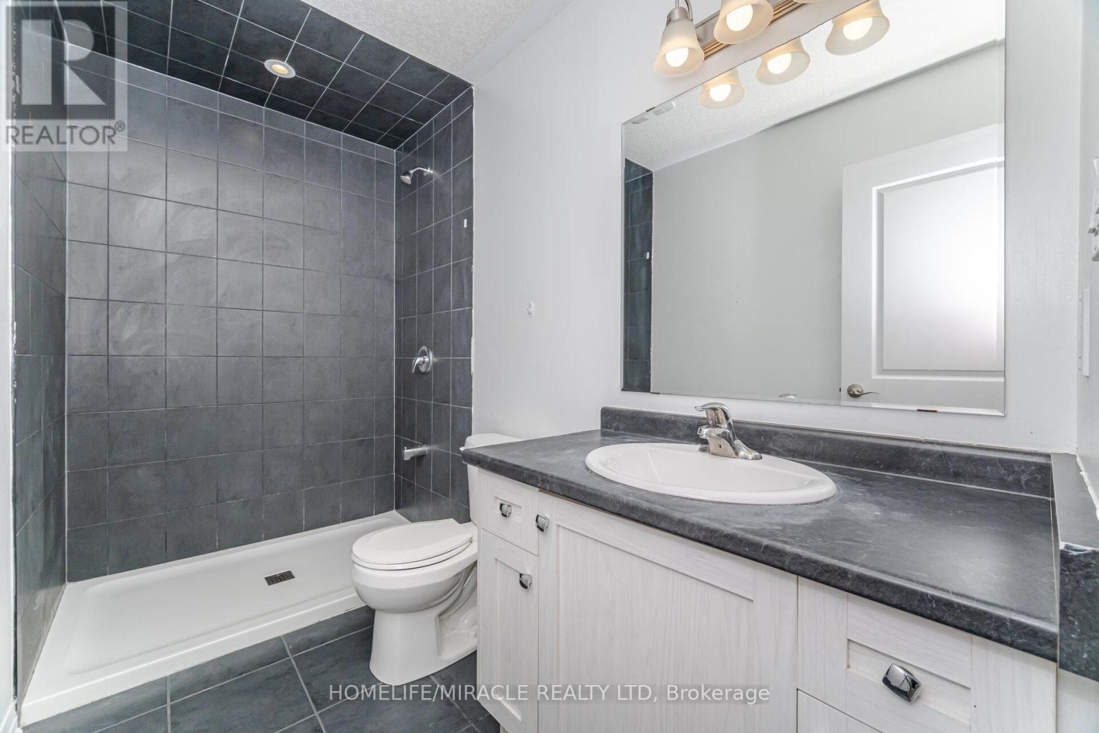 15 Visionary Avenue, Kitchener, Ontario  N2R 0R7 - Photo 24 - X12487213