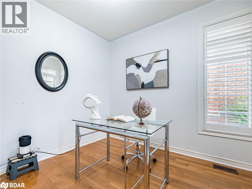 3099 Velmar Drive, Mississauga, Ontario  L5M 6W3 - Photo 10 - 40782361