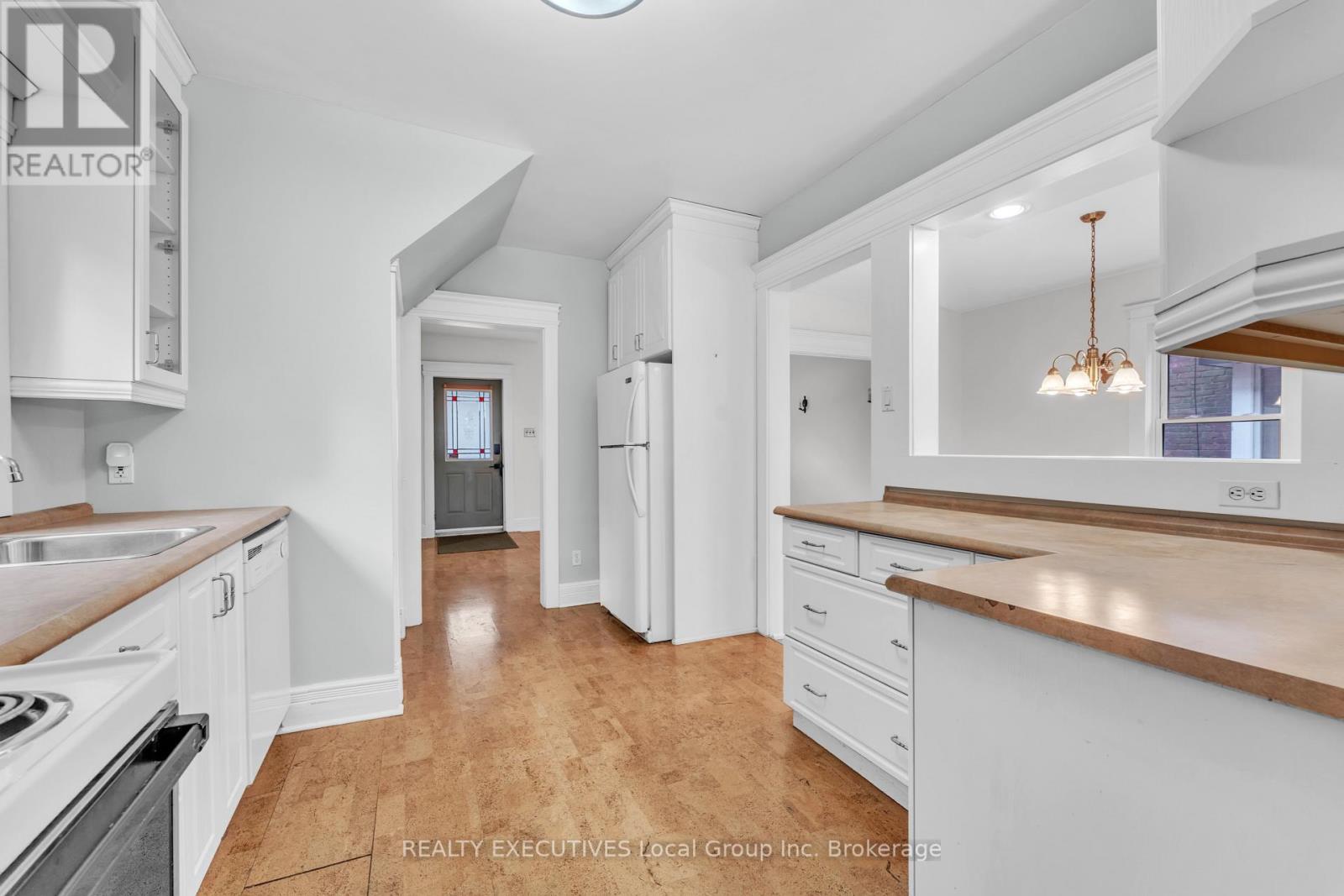 667 Jane Street, North Bay, Ontario  P1B 3H1 - Photo 11 - X12487294