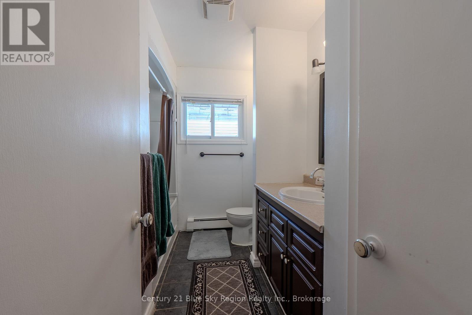 141 Duke Street W, North Bay (Central), Ontario  P1B 6E5 - Photo 14 - X12487327