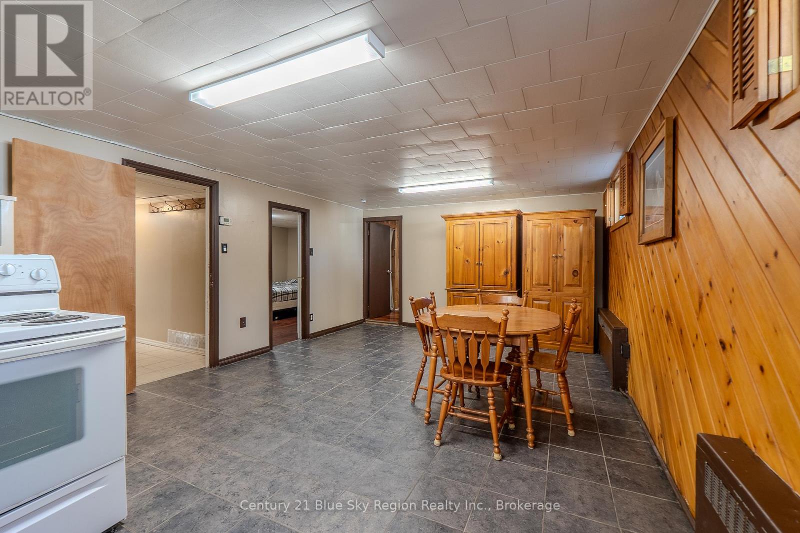 141 Duke Street W, North Bay (Central), Ontario  P1B 6E5 - Photo 27 - X12487327