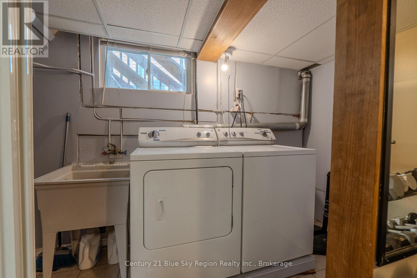 141 Duke Street W, North Bay (Central), Ontario  P1B 6E5 - Photo 36 - X12487327