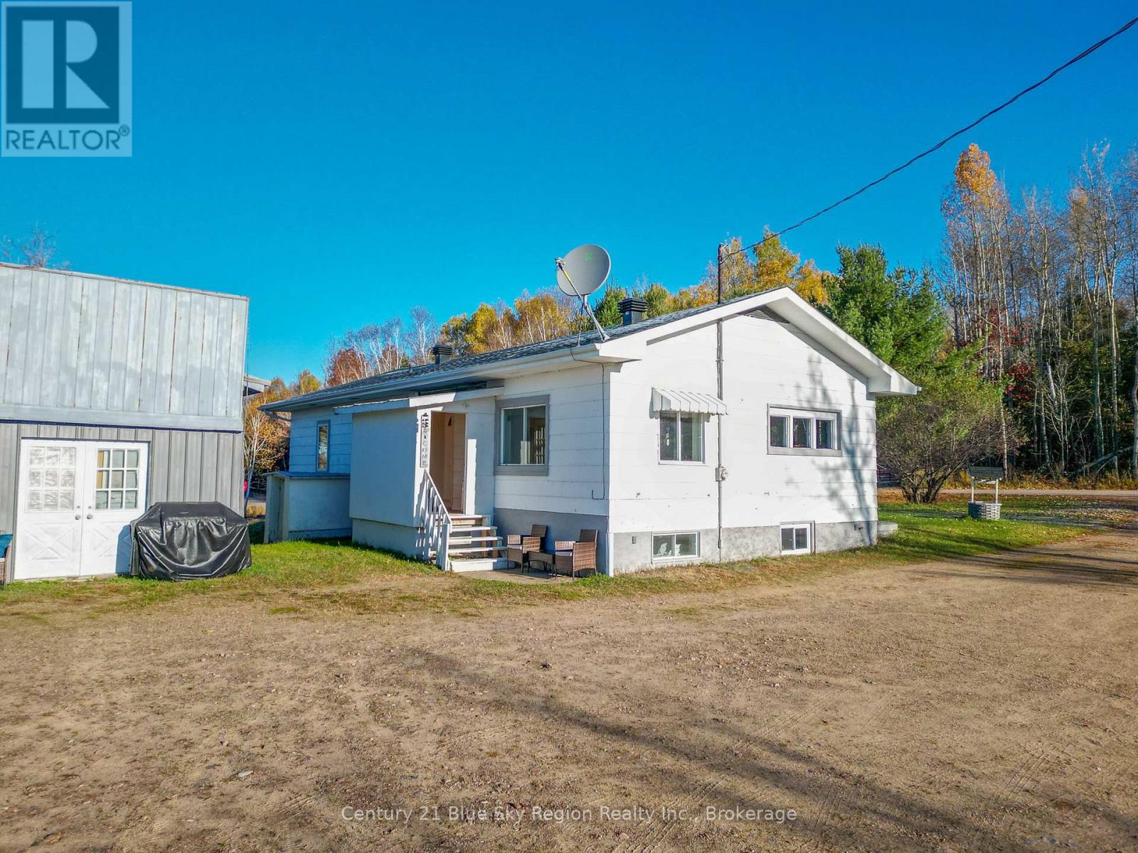 1420 Quae Quae Road, East Ferris, Ontario  P0H 1K0 - Photo 12 - X12487344