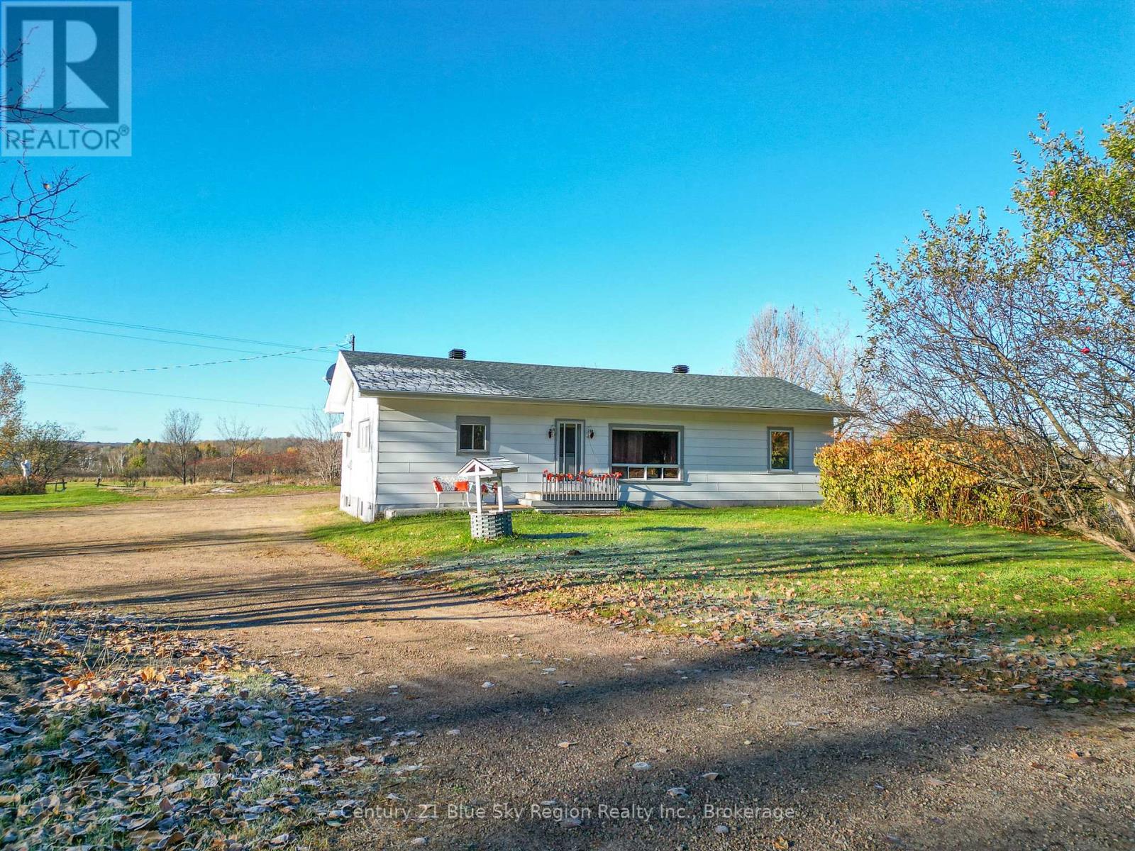 1420 Quae Quae Road, East Ferris, Ontario  P0H 1K0 - Photo 8 - X12487344