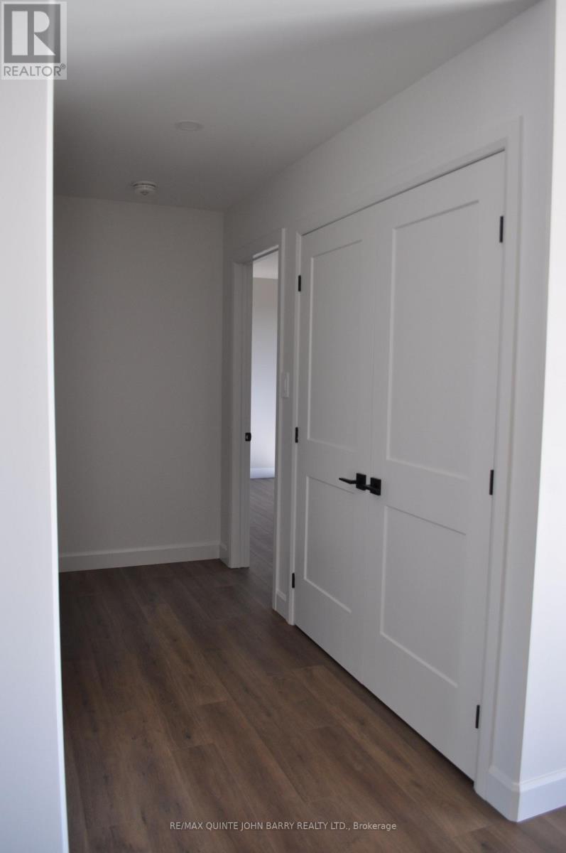 Lot 4 - 8 Parkland Circle, Quinte West, Ontario K8V 0R4 - Photo 11 - X12050778