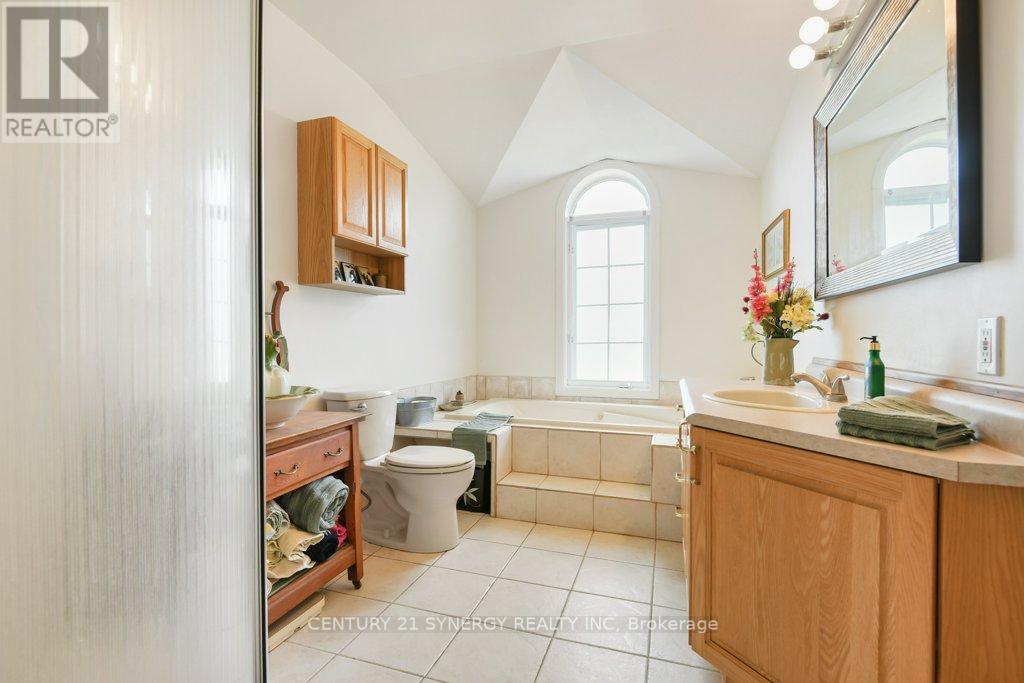 2502 Diamondview Road, Ottawa, Ontario  K0A 1L0 - Photo 31 - X12388467