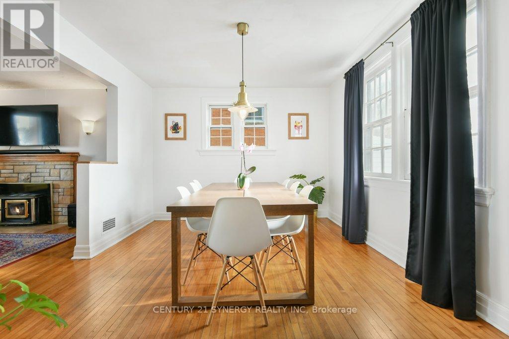 61 Daniel Street N, Arnprior, Ontario  K7S 2K6 - Photo 14 - X12469336