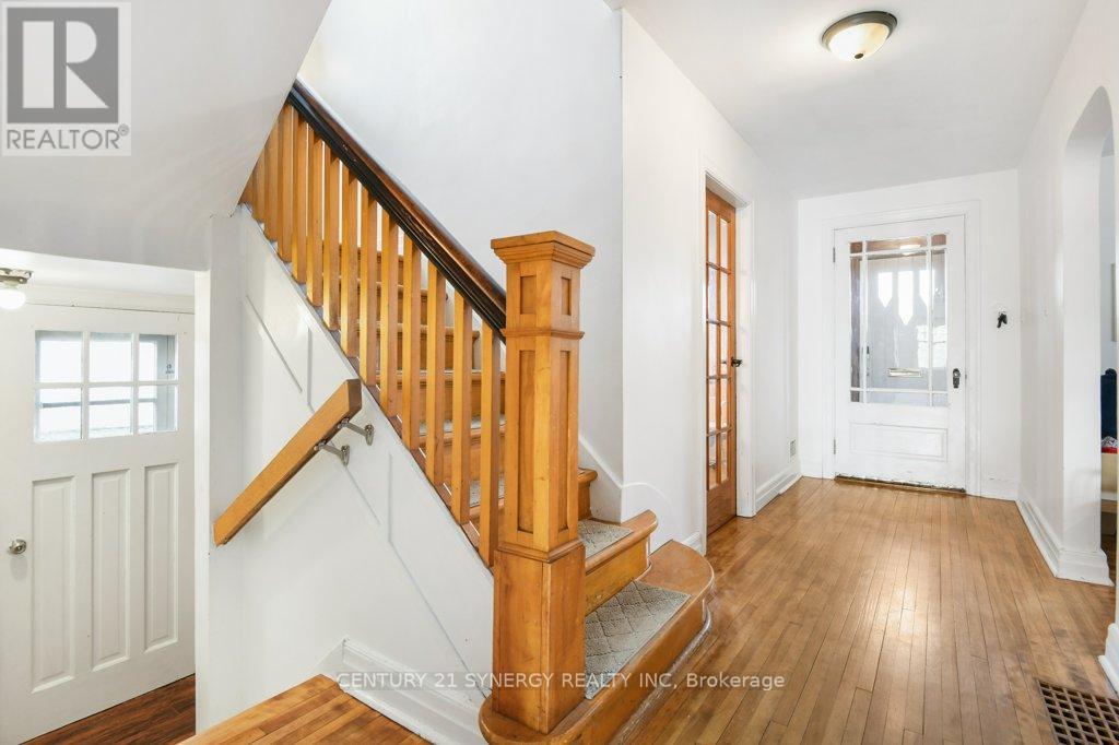 61 Daniel Street N, Arnprior, Ontario  K7S 2K6 - Photo 7 - X12469336