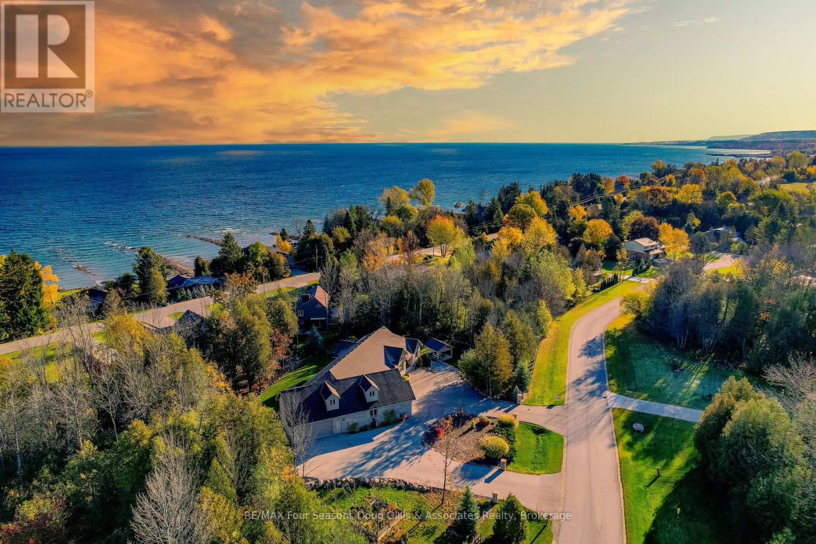 135 Algonquin Drive, Meaford, Ontario  N4L 0A7 - Photo 8 - X12467675