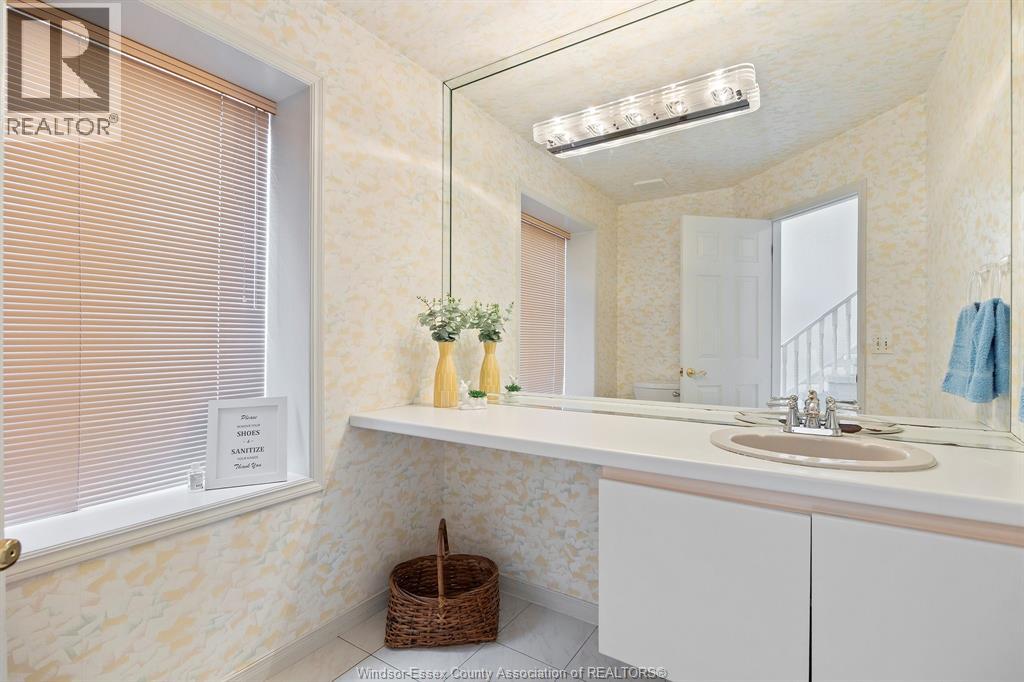 15 Fairway Crescent, Amherstburg, Ontario  N9V 3T5 - Photo 10 - 25027454