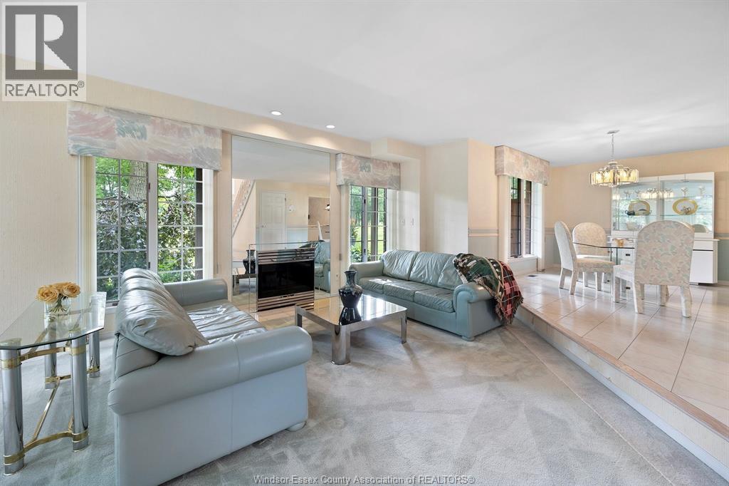 15 Fairway Crescent, Amherstburg, Ontario  N9V 3T5 - Photo 4 - 25027454