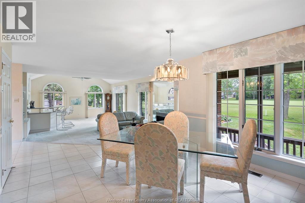 15 Fairway Crescent, Amherstburg, Ontario  N9V 3T5 - Photo 3 - 25027453