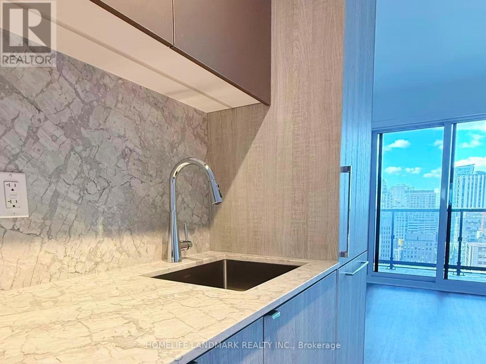 2201 - 771 Yonge Street, Toronto, Ontario  M4W 0B8 - Photo 11 - C12487232