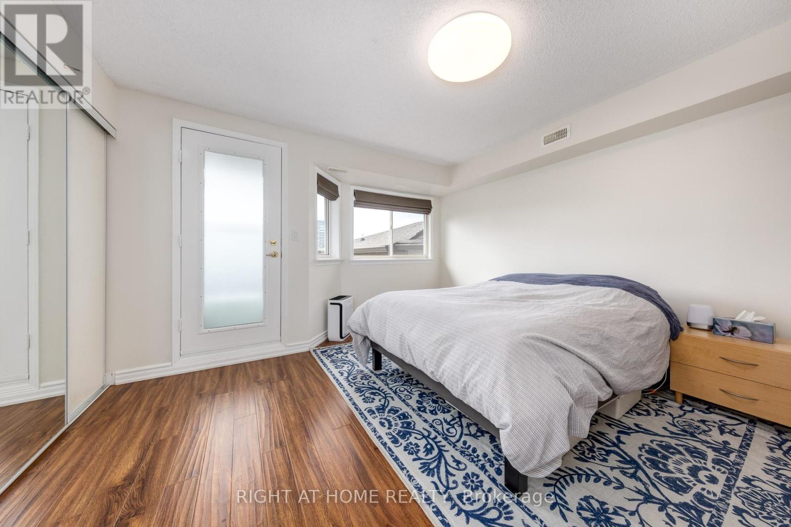 #32 - 988 Sheppard Avenue W, Toronto, Ontario  M3H 2T6 - Photo 11 - C12487246