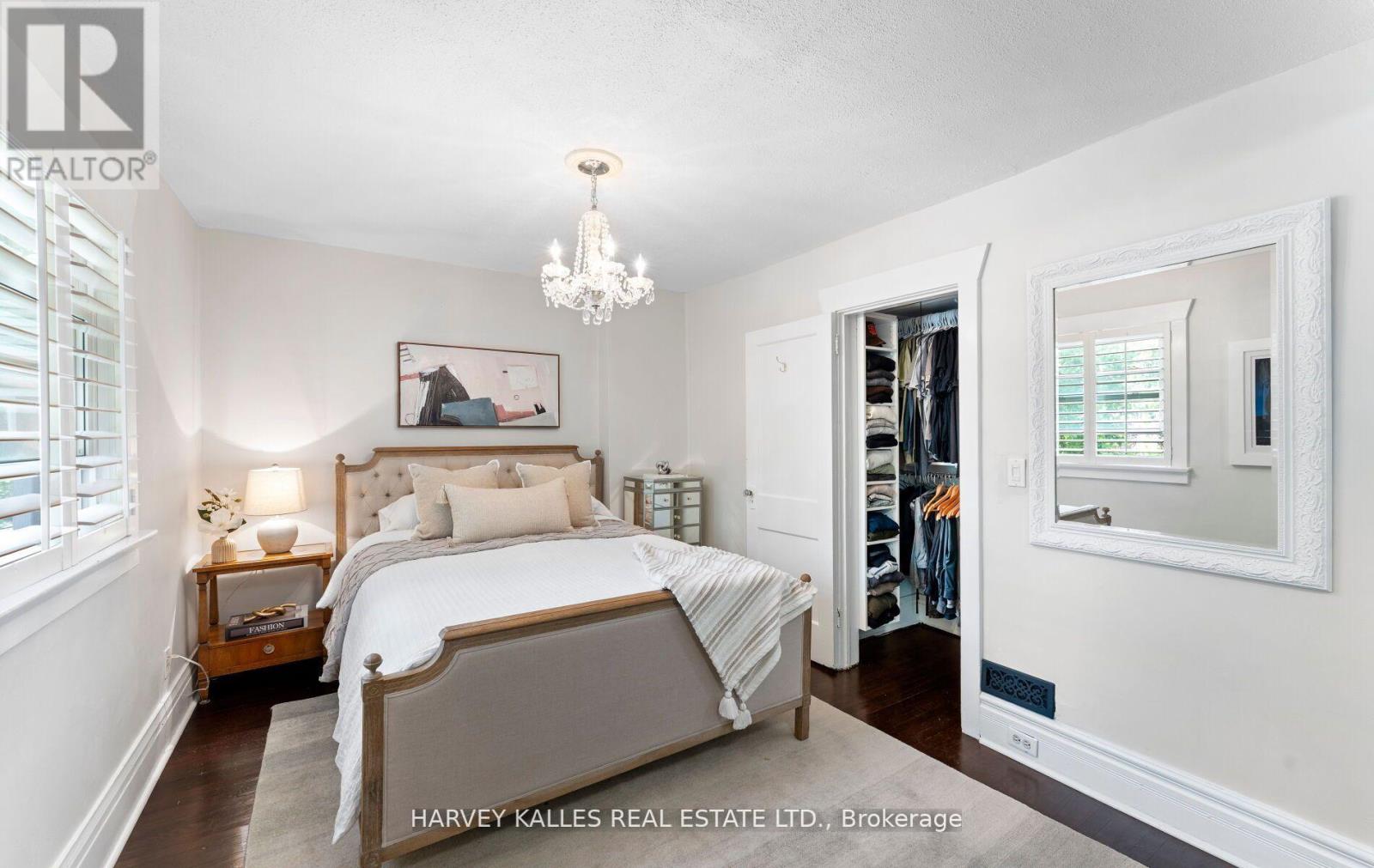 306 Wychwood Avenue, Toronto (Humewood-Cedarvale), Ontario  M6C 2T8 - Photo 19 - C12487282