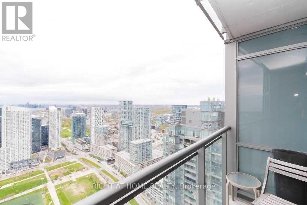 5301 - 11 Brunel Court, Toronto, Ontario  M5V 3Y3 - Photo 13 - C12487284