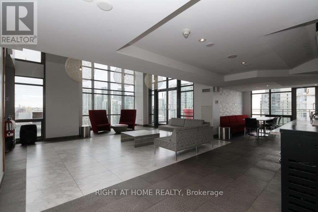 5301 - 11 Brunel Court, Toronto, Ontario  M5V 3Y3 - Photo 16 - C12487284