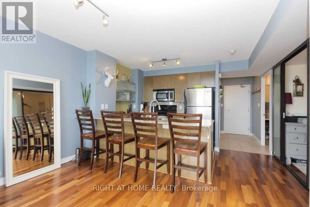 5301 - 11 Brunel Court, Toronto, Ontario  M5V 3Y3 - Photo 5 - C12487284