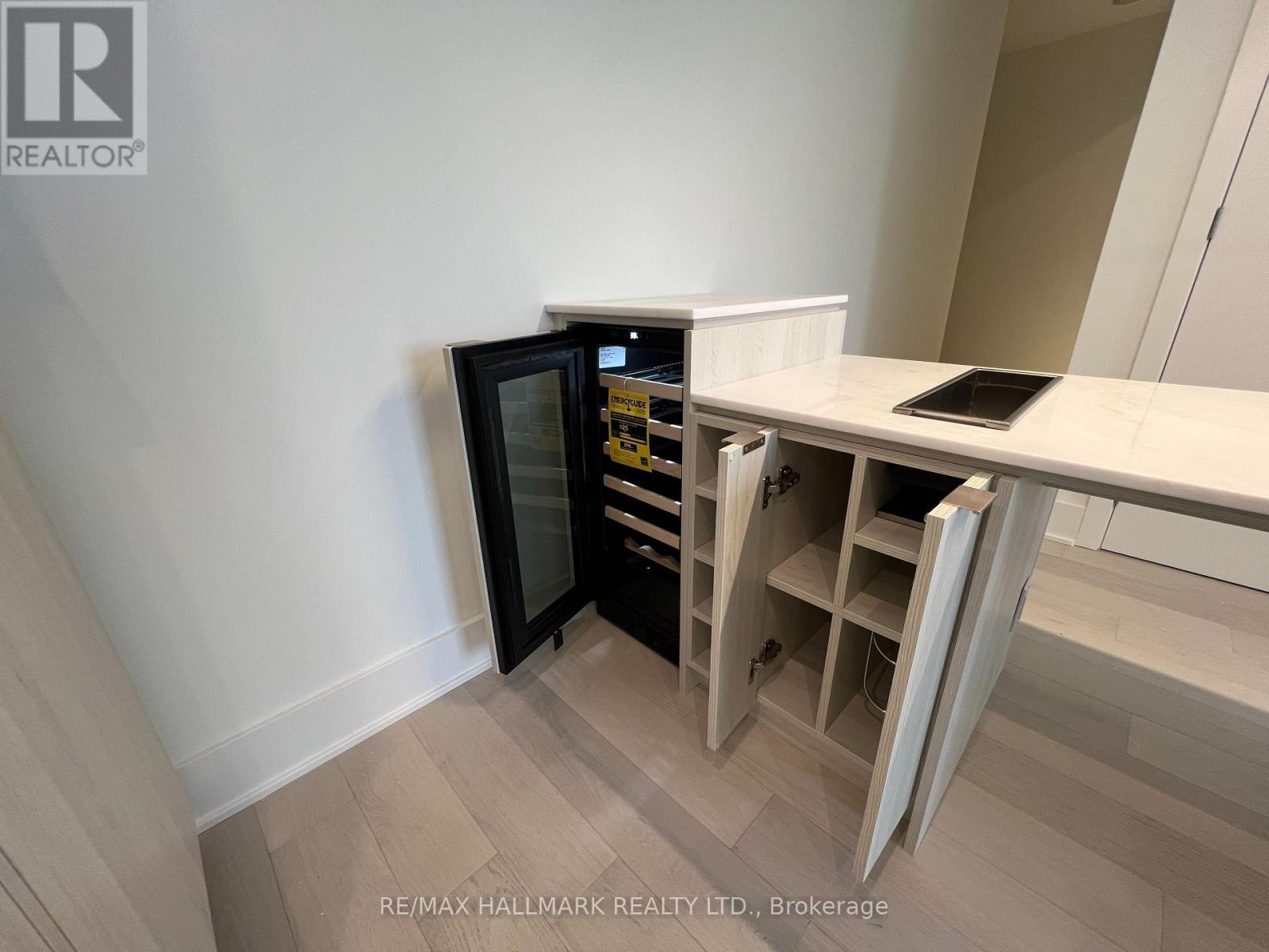 3410 - 11 Yorkville Avenue, Toronto, Ontario  M4W 0B7 - Photo 14 - C12487298