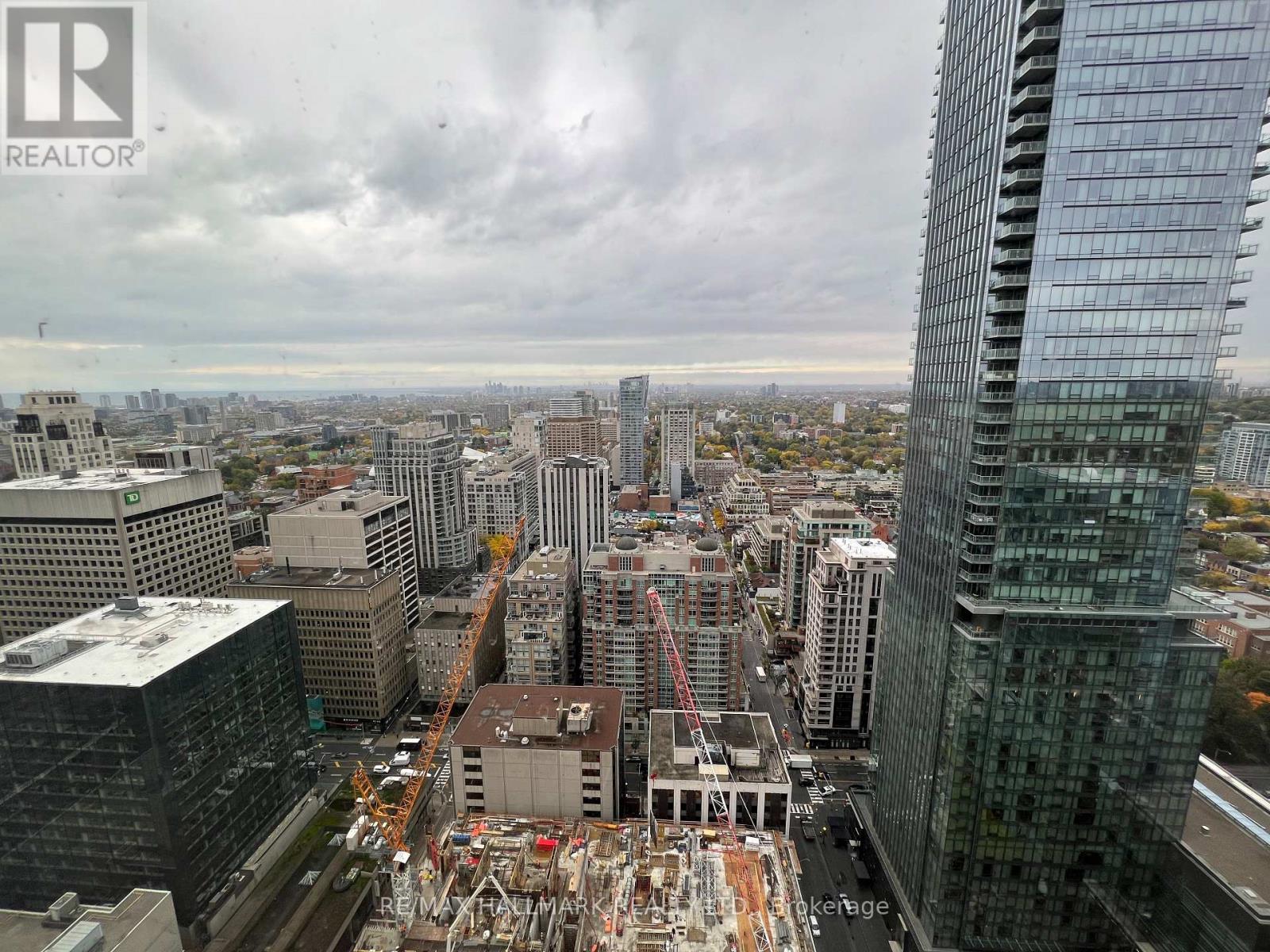 3410 - 11 Yorkville Avenue, Toronto, Ontario  M4W 0B7 - Photo 19 - C12487298