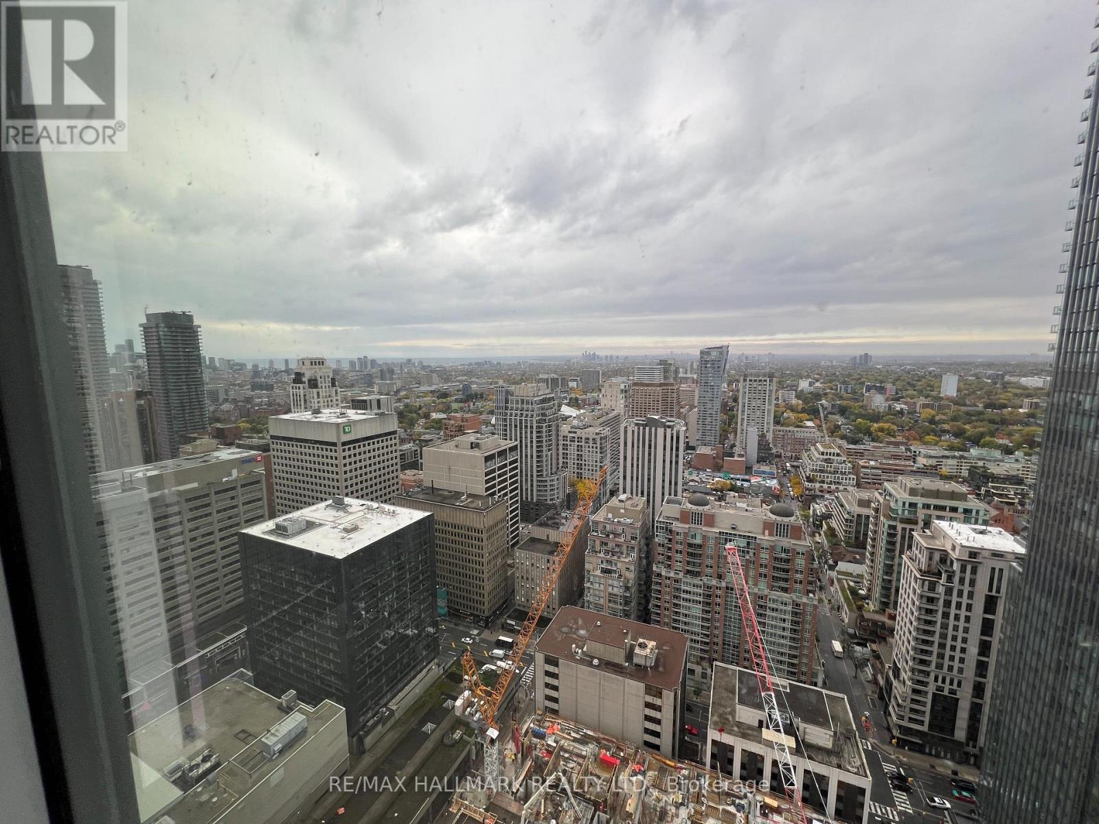3410 - 11 Yorkville Avenue, Toronto, Ontario  M4W 0B7 - Photo 20 - C12487298