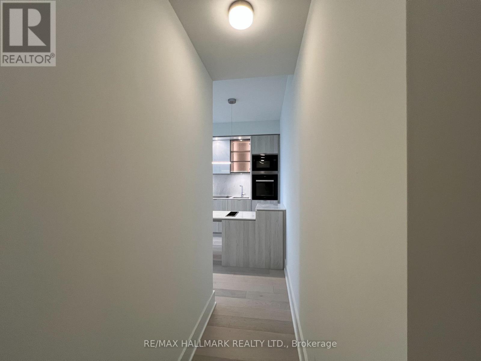 3410 - 11 Yorkville Avenue, Toronto, Ontario  M4W 0B7 - Photo 8 - C12487298