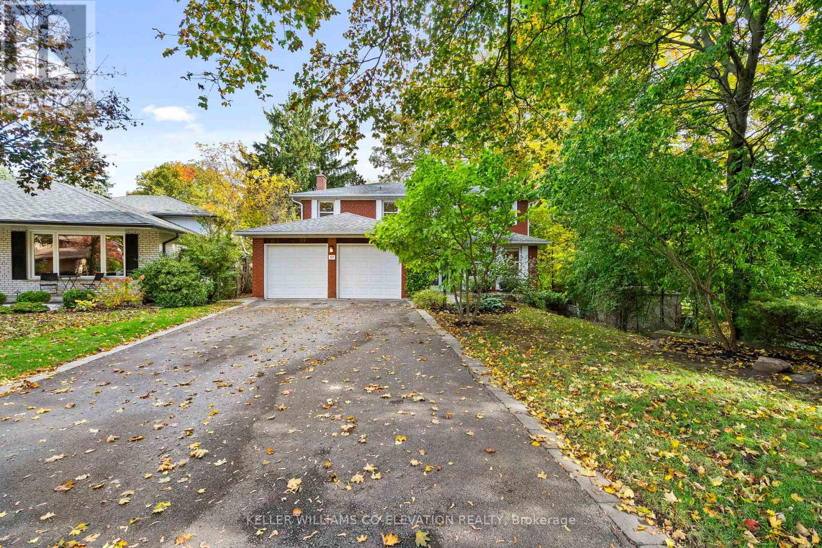 57 TOBRUK CRESCENT, Toronto, Ontario