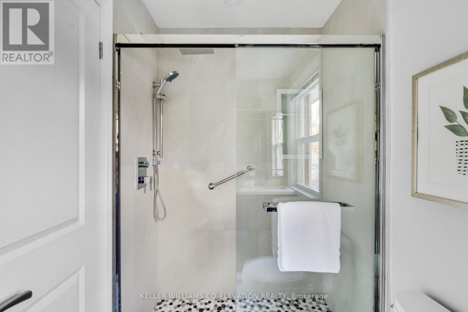 57 Tobruk Crescent, Toronto, Ontario  M2M 3B5 - Photo 24 - C12487326