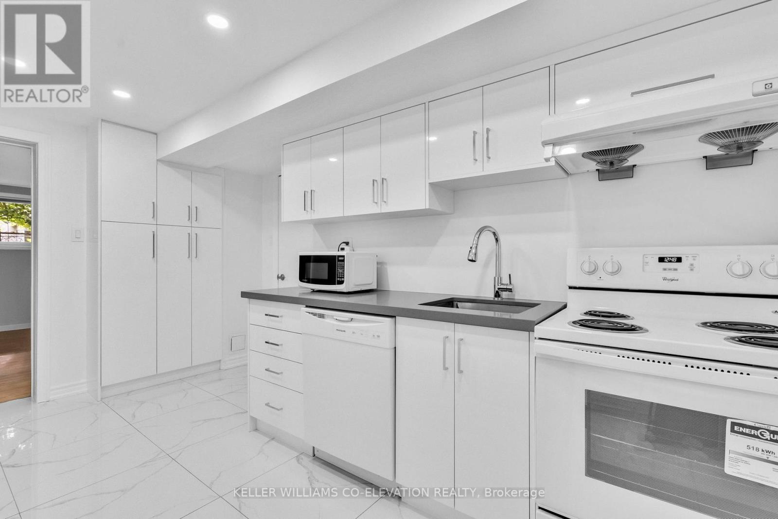 57 Tobruk Crescent, Toronto, Ontario  M2M 3B5 - Photo 42 - C12487326