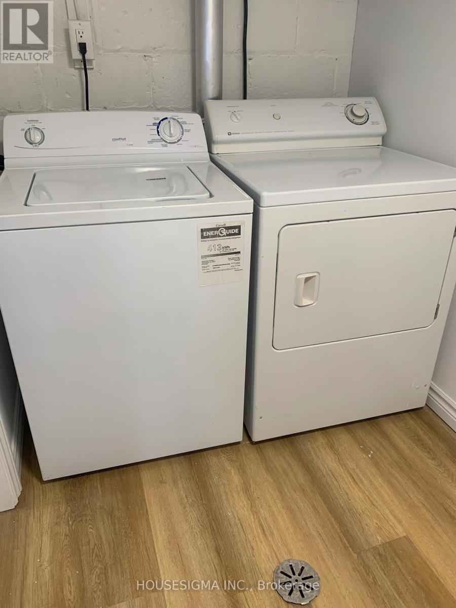 324 Lawrence Avenue W, Toronto, Ontario  M5M 1B4 - Photo 10 - C12487363