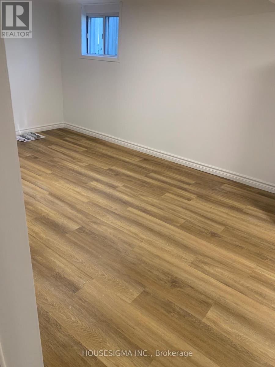 324 Lawrence Avenue W, Toronto, Ontario  M5M 1B4 - Photo 6 - C12487363