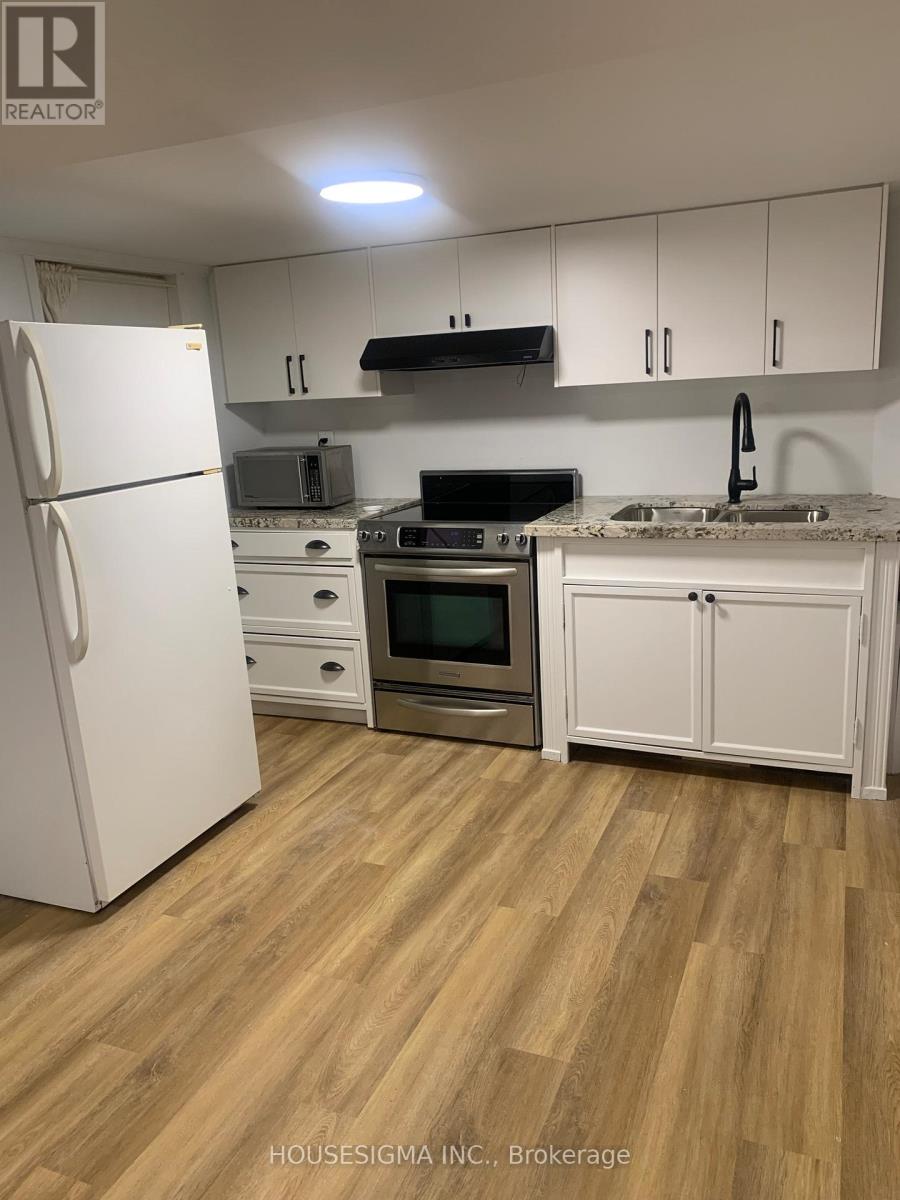 324 Lawrence Avenue W, Toronto, Ontario  M5M 1B4 - Photo 8 - C12487363