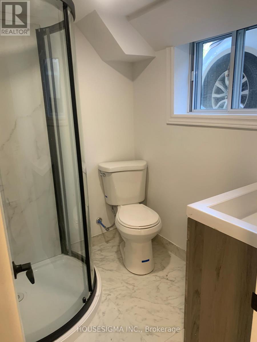 324 Lawrence Avenue W, Toronto, Ontario  M5M 1B4 - Photo 9 - C12487363