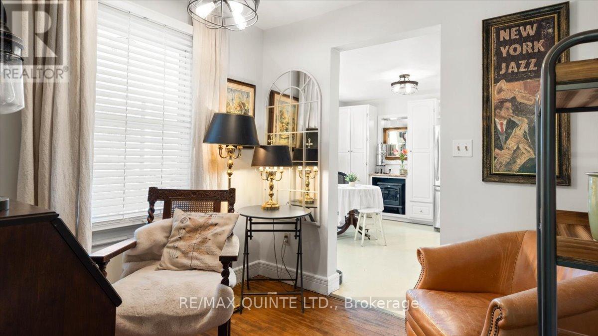 107 Ashley Street, Belleville, Ontario  K0K 2B0 - Photo 30 - X12443998