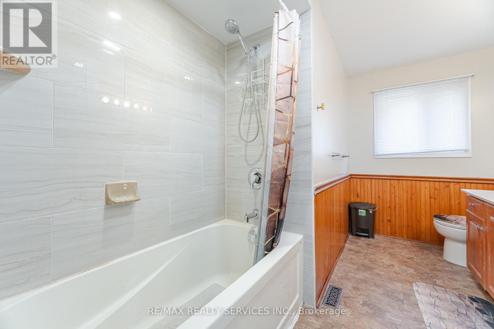 14 Milner Crescent, Ajax (South West), Ontario  L1S 4W3 - Photo 36 - E12487258