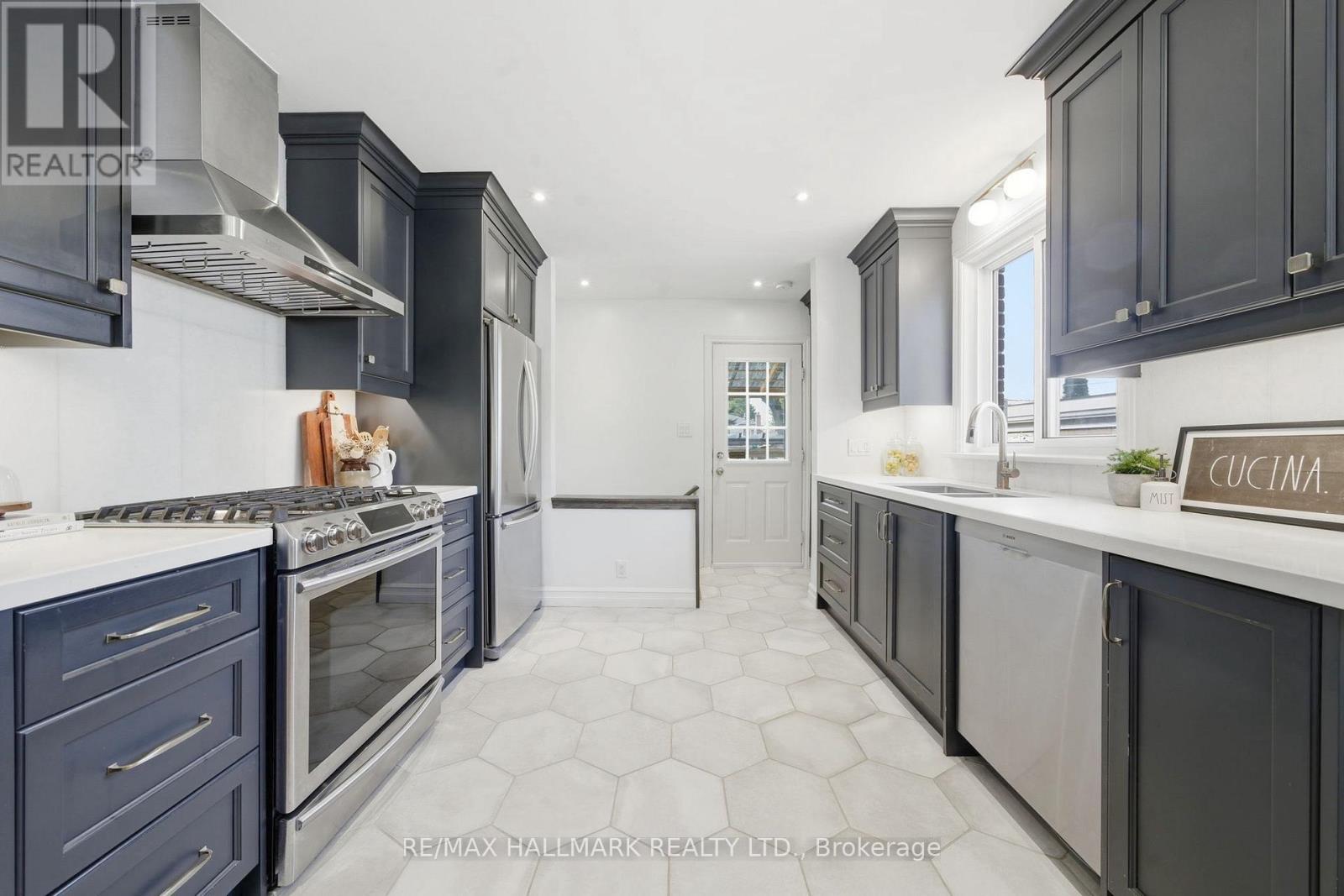 42 Marsh Road, Toronto, Ontario  M1K 1Y9 - Photo 19 - E12487272