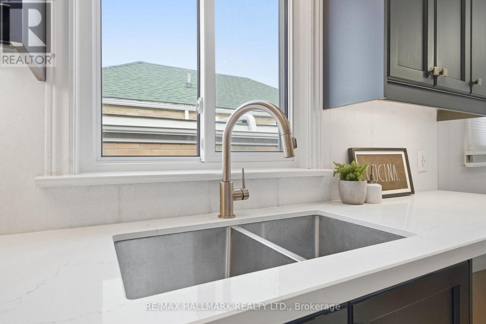 42 Marsh Road, Toronto, Ontario  M1K 1Y9 - Photo 20 - E12487272