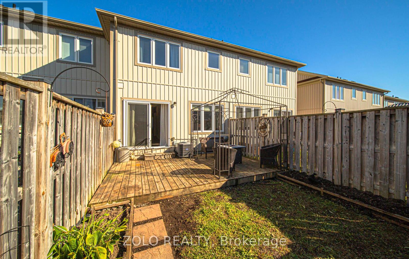 40 Farmstead Drive, Clarington (Bowmanville), Ontario  L1C 0K9 - Photo 28 - E12487288