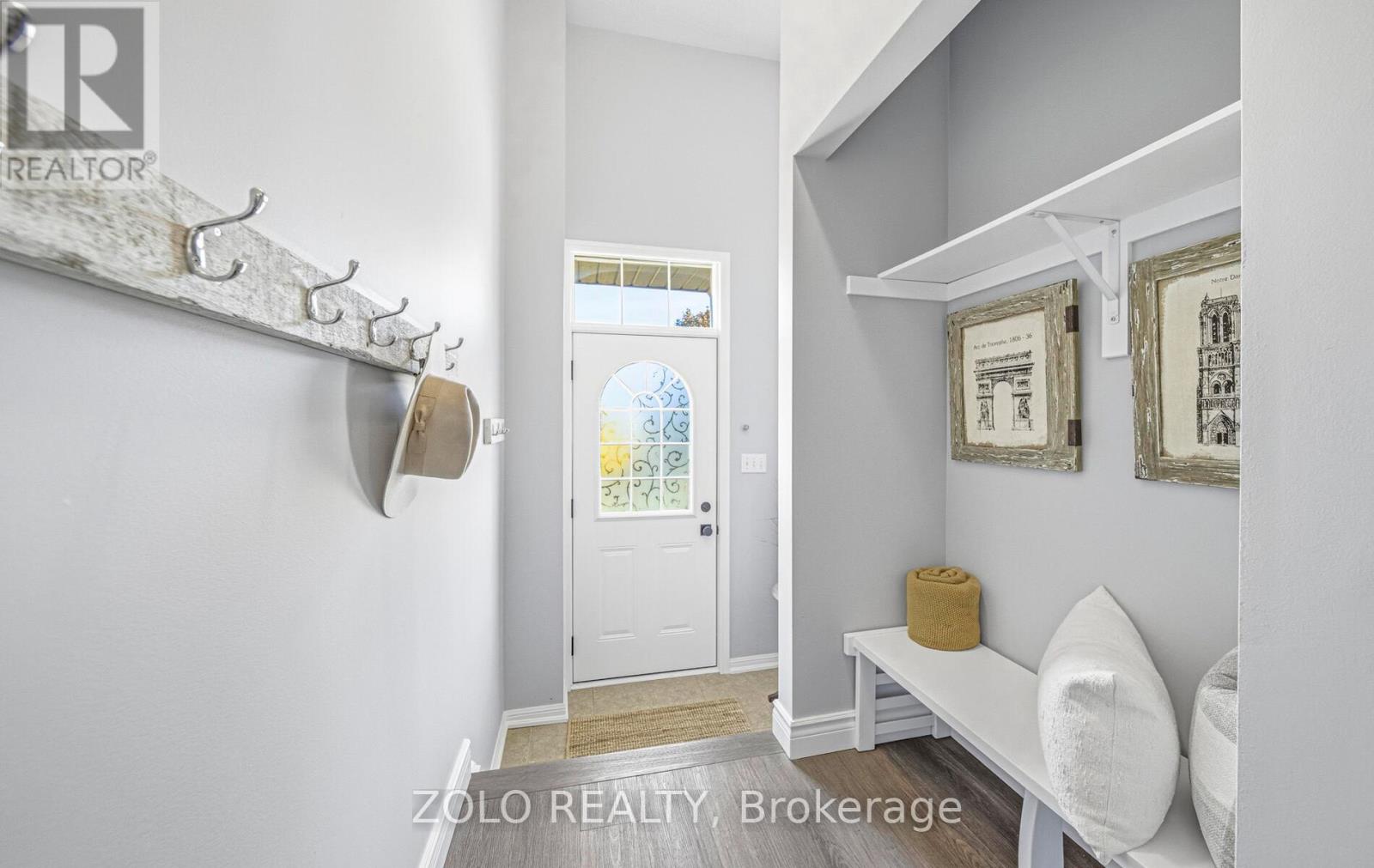 40 Farmstead Drive, Clarington (Bowmanville), Ontario  L1C 0K9 - Photo 4 - E12487288