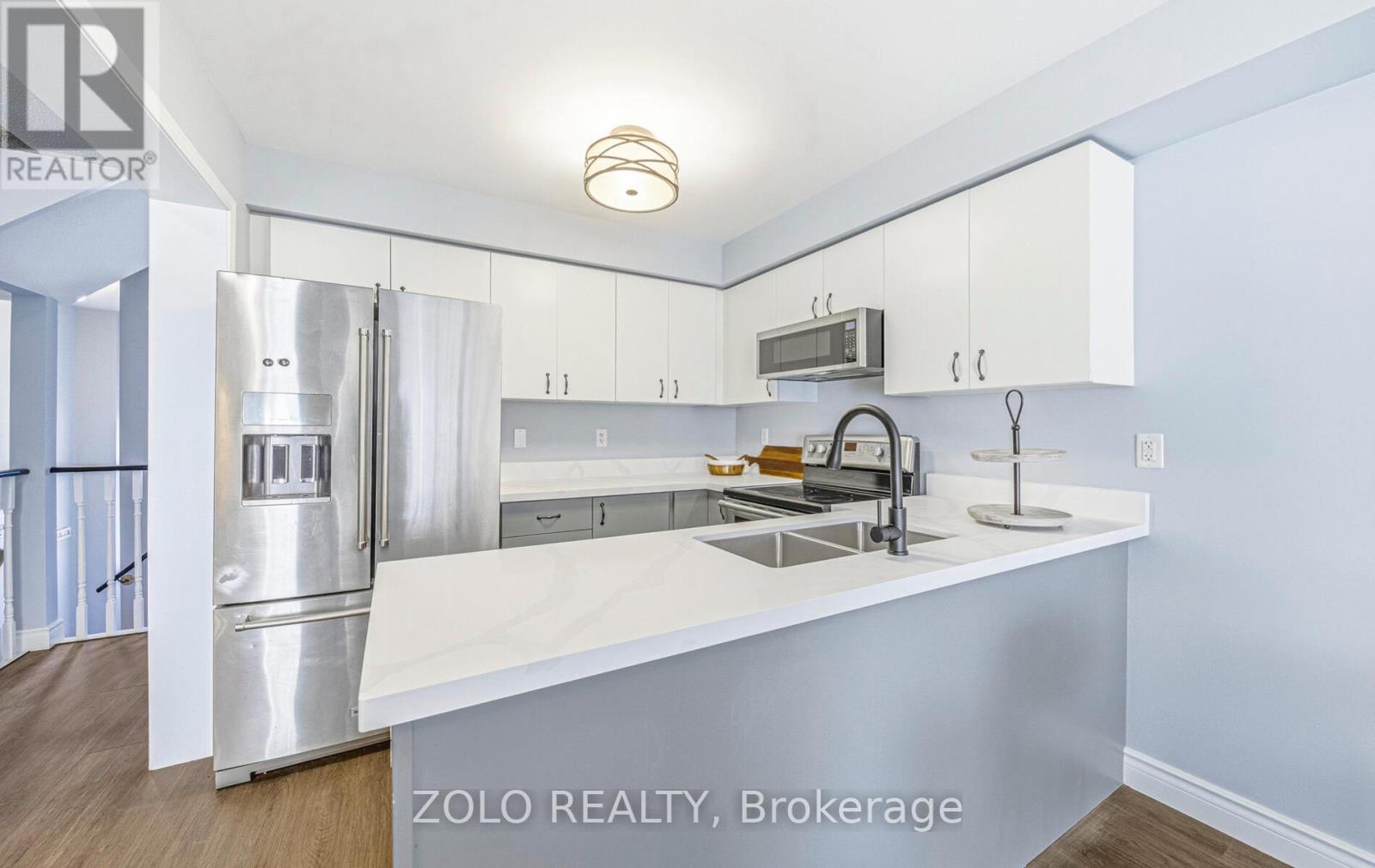 40 Farmstead Drive, Clarington (Bowmanville), Ontario  L1C 0K9 - Photo 9 - E12487288