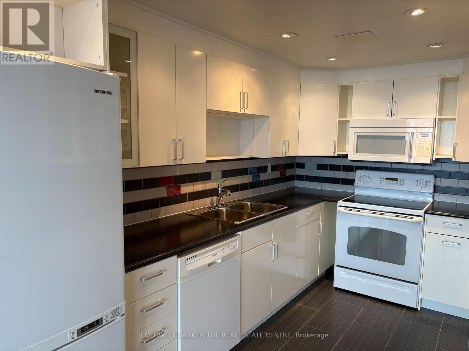 1211 - 121 Ling Road, Toronto (West Hill), Ontario  M1E 4Y2 - Photo 5 - E12487343